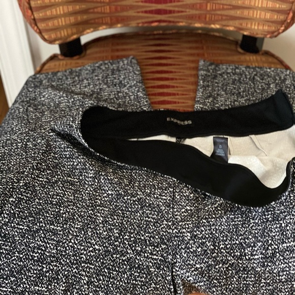 NWOT Holiday Cropped Pants - Picture 2 of 5